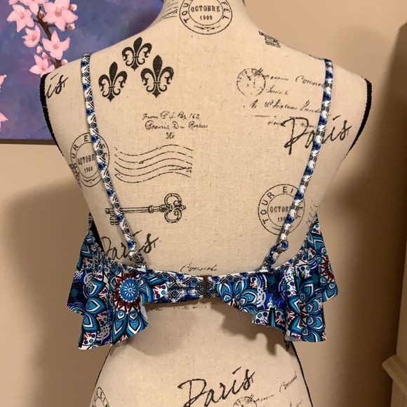 High support flowy bikini top - Picture 2 of 2